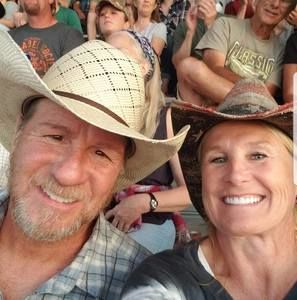 Meet your Posher, Val